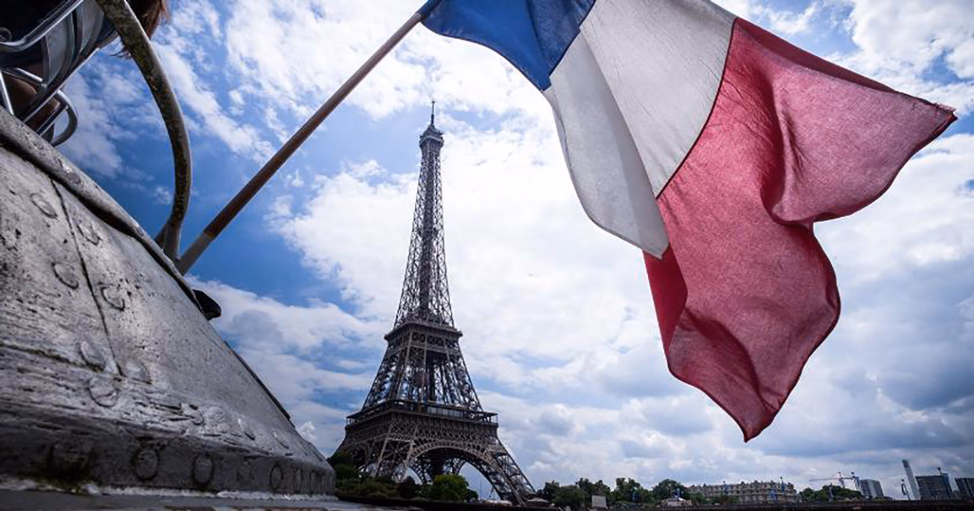 French Residence Permit for Myself and Daughter